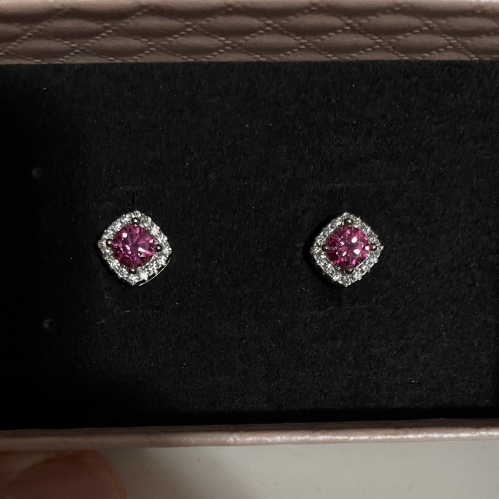 ✨ Rare Pink Moissanite Diamond Earrings – Half Carat – 925 Silver – VVS1 Clarity